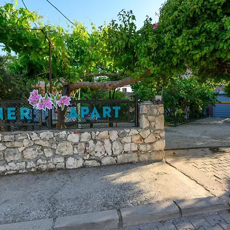 Yener Appartamento Demre